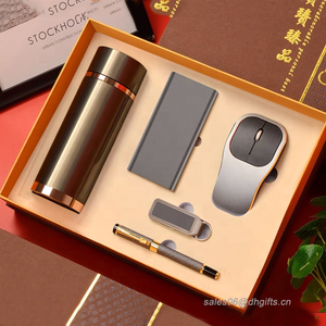 Gadget per la casa da ufficio personalizzati promozionali Powerbank chiavette USB e bottiglia d'acqua set regalo di natale nero <span class=keywords><strong>Friday</strong></span> Special - Product Image 3