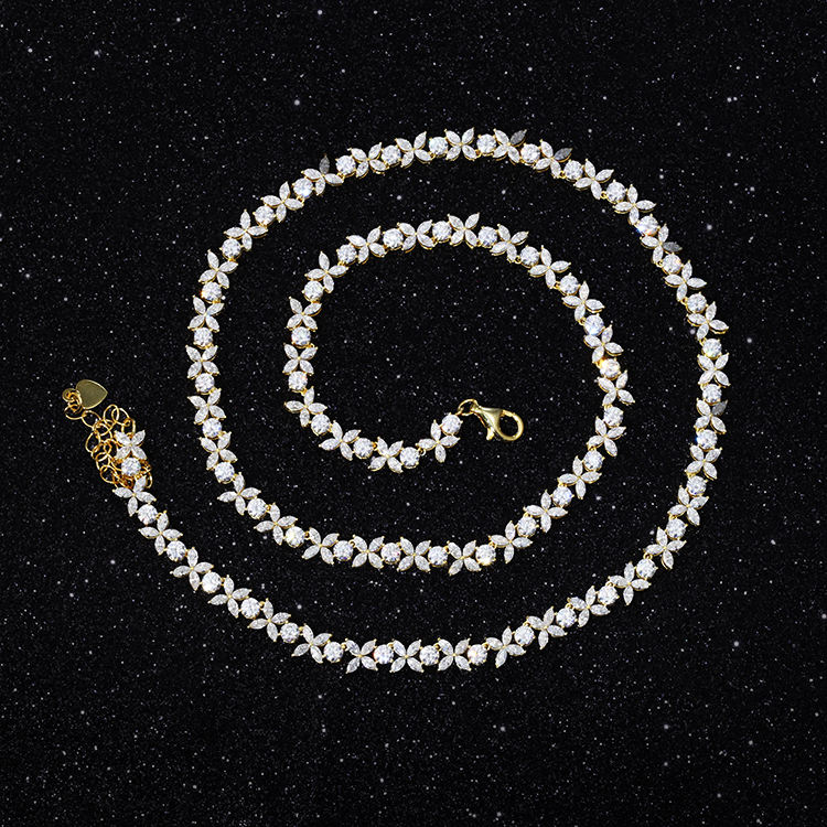 สร้อยคอเพชรโมอิสซาไนต์