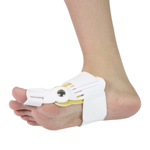 Attelle articulée ajustable pour la correction et le soulagement des hallux valgus avec séparateur d'orteils pour hommes et femmes - Product Image 2