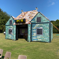 Tente de maison hantée de bar de pub géant gonflable de conception personnalisée commerciale Style européen de matériau imperméable pour les fêtes d'événement