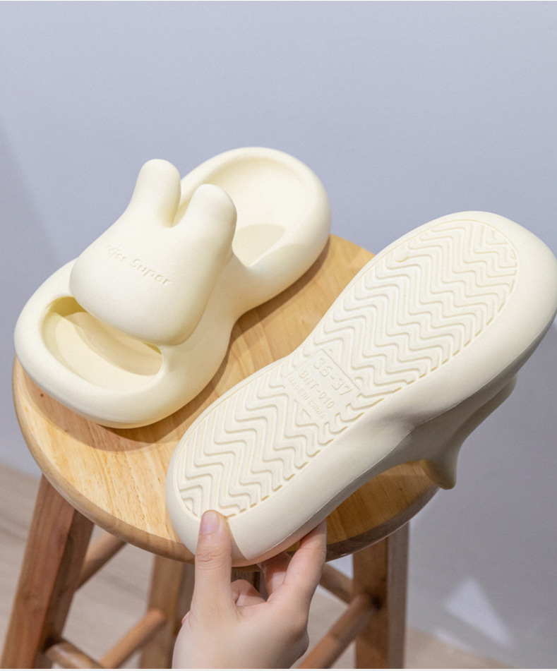 New Ladies Cute Rabbit Slippers Outdoor Household Non-slip Platform Sandals Wholesale