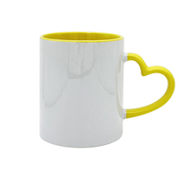 Mug à café en céramique blanche personnalisé avec anse en forme de cœur bleu – Lot en gros pour usage commercial – Offre groupée