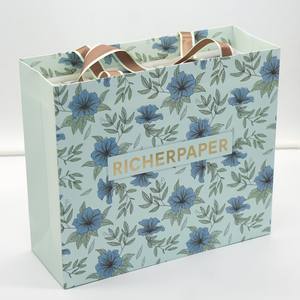 Bolsa de Papel de Lujo con Impresión a Color Personalizada, Asa de Cinta, Materiales Reciclados, Certificación ISO, Logotipo Personalizado, Tamaño para Regalos de Boutique - Product Image 1