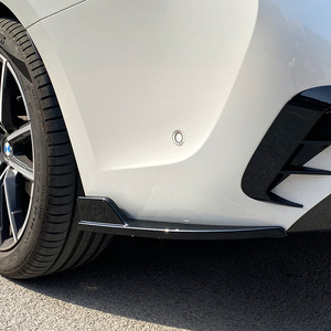 สติ๊กเกอร์ติดมุมกันชนหลังรถยนต์ ลายคาร์บอนไฟเบอร์สีดำเงา สำหรับ BMW ซีรีส์ 3 G20 M Sport 320i 325i 330i - Product Image 2