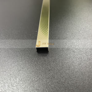 Profilé décoratif en acier inoxydable 304 poli en forme de U pour carrelage mural d'appartement - Étanche, durable, design contemporain, facile à poser - Product Image 1