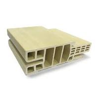 Machine de fabrication de profilés pour panneaux de plafond et muraux en PVC WPC, clôtures, fenêtres, portes, cornières, revêtements de terrasse, volets roulants et goulottes de câbles