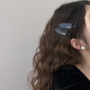 Genya Custom LOGO PU Leather No Bend <strong>Hair</strong> Clips Creaseless <strong>Hair</strong> Clip No Crease Duckbill Clip <strong>Hair</strong> <strong>Accessories</strong> for Women - Product Image 3