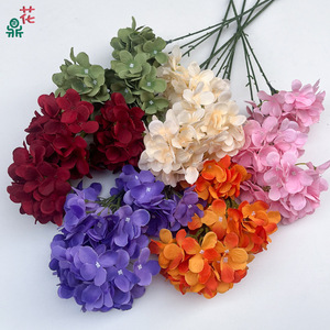 Flores Artificiales de Hortensia, Hechas a Mano en Seda, Decoración de Boda de Estilo Moderno, Ramo de Tres Cabezas - Product Image 2