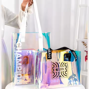 Bolsa de mano de PVC iridiscente holográfica transparente con estampado personalizado para compras de regalo de playa de verano - Product Image 1