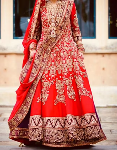 Robe de soirée indienne/pakistanaise de longueur maxi, design exclusif, pour mariage, avec broderie lourde en zardozi - 2019 - Product Image 5