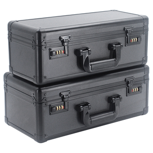 Estuche rígido de aluminio negro portátil con cerradura de combinación de contraseña personalizable OEM maletín de transporte archivador para equipo - Product Image 1