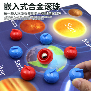 Juego de curling de mesa de plástico para jugar en familia en interiores - Product Image 4