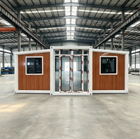Maison préfabriquée extensible en panneaux sandwich d'acier à 3 chambres pour hôtel/villa, maison modulaire de luxe de 40 pieds