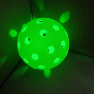 Biểu Tượng Tùy Chỉnh Ngoài Trời Phát Sáng Trong Bóng Tối Sáng 40 Lỗ Pickleballs USAPA Pickleball Mái Chèo Bóng Padel Vợt Mái Chèo Bóng - Product Image 1