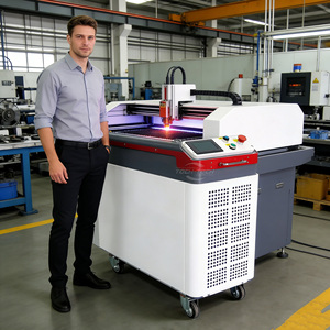 Machine de nettoyage au laser à impulsions de fibres portable 200W-500W, haute puissance, pour le bois, le métal, la rouille, la <span class=keywords><strong>peinture</strong></span>, le graffiti - Product Image 3
