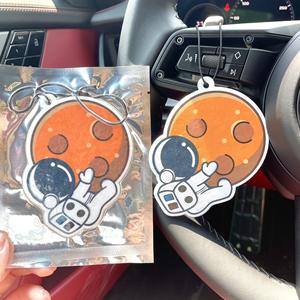 Rafraîchisseur d'air suspendu de luxe personnalisé Petite <span class=keywords><strong>voiture</strong></span> en papier noir avec bonne <span class=keywords><strong>odeur</strong></span> Parfum Style moderne Arbres personnalisés Logo pour <span class=keywords><strong>voiture</strong></span> - Product Image 6