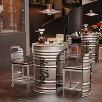 Ensemble de table et chaises rondes en métal industriel moderne pour 2 personnes, pour salle à manger/salle de sport, usage extérieur hôtelier, meubles durables et écologiques