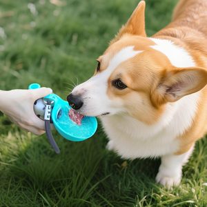 Bouteille d'eau pour chien KIND, ronde, en acier inoxydable, étanche, avec housse en silicone, pour petits chiens, utilisation en voyage - Product Image 4
