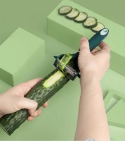 Offre Spéciale Gadgets de cuisine uniques poignée 2 en 1 éplucheur de pommes de terre en acier inoxydable hachoir à légumes et fruits éplucheur de pommes cuisine