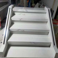 Escalier en marbre de luxe moderne haut de gamme, marches en pierre de quartz, escalier d'intérieur pour le deuxième étage, escalier droit en fer