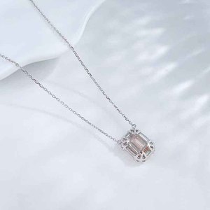 Collier pendentif en or 18 carats avec émeraude de laboratoire taille émeraude et diamant <span class=keywords><strong>rose</strong></span> de couleur, romantique, tendance, réglable, motif cube de sucre, pour femme - Product Image 2