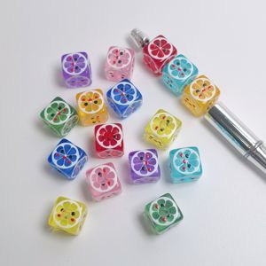 Nouveauté 2026 : Ornements en résine en forme de dés de fruits oranges, figurines miniatures colorées en forme de cubes de fruits pour maison de poupée, fêtes, loisirs créatifs DIY - Product Image 5