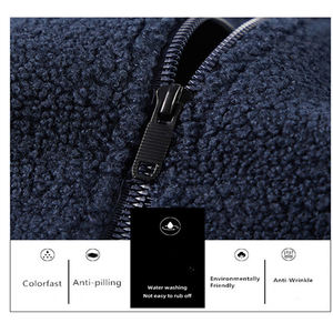 Vente en gros de haute qualité pour hommes hiver vêtements <span class=keywords><strong>d</strong></span>'extérieur solides bulle épaisse veste à capuche logo personnalisé chaud gilet bouffant pour hommes - Product Image 2