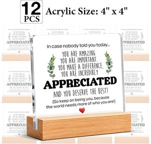 Elegante Targa da Scrivania in Acrilico con Base in Legno, Citazione Ispirazionale, Regalo di Apprezzamento per Ufficio e Casa, Placca Motivazionale - Product Image 3