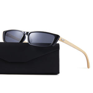 แว่นกันแดดทรงสี่เหลี่ยมเล็ก กรอบไม้ไผ่สไตล์ยุโรป เลนส์ PC สีดำ ป้องกันรังสียูวี 400 แฟชั่นสำหรับทุกเพศ - Product Image 2