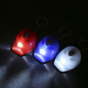 Özel kişiselleştirilmiş Mini şapka kask şekli bira şişe açacağı anahtarlık ışık ile - Product Image 4