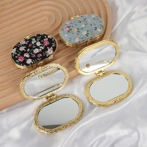 ヴィンテージアンティークラグジュアリーハート型かわいい布カバー小さなポケット折りたたみポータブルトラベルギフト両面化粧鏡 - Product Image 4