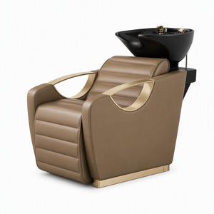 Ensemble de mobilier de salon de luxe kaki : 3 fauteuils de barbier, 3 miroirs LED, 2 stations de lavage de cheveux, comptoir d'accueil, canapé d'attente – Solution complète pour votre salon - Product Image 4