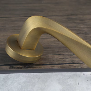 Poignée de porte de luxe en métal en alliage de zinc à tête carrée en option de haute qualité - Product Image 2