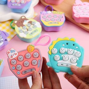 Juguete Antiestrés Electrónico de Burbujas con Diseño de Dibujos Animados, Juego de Presión Rápida, Unisex, Venta al Por Mayor - Product Image 4