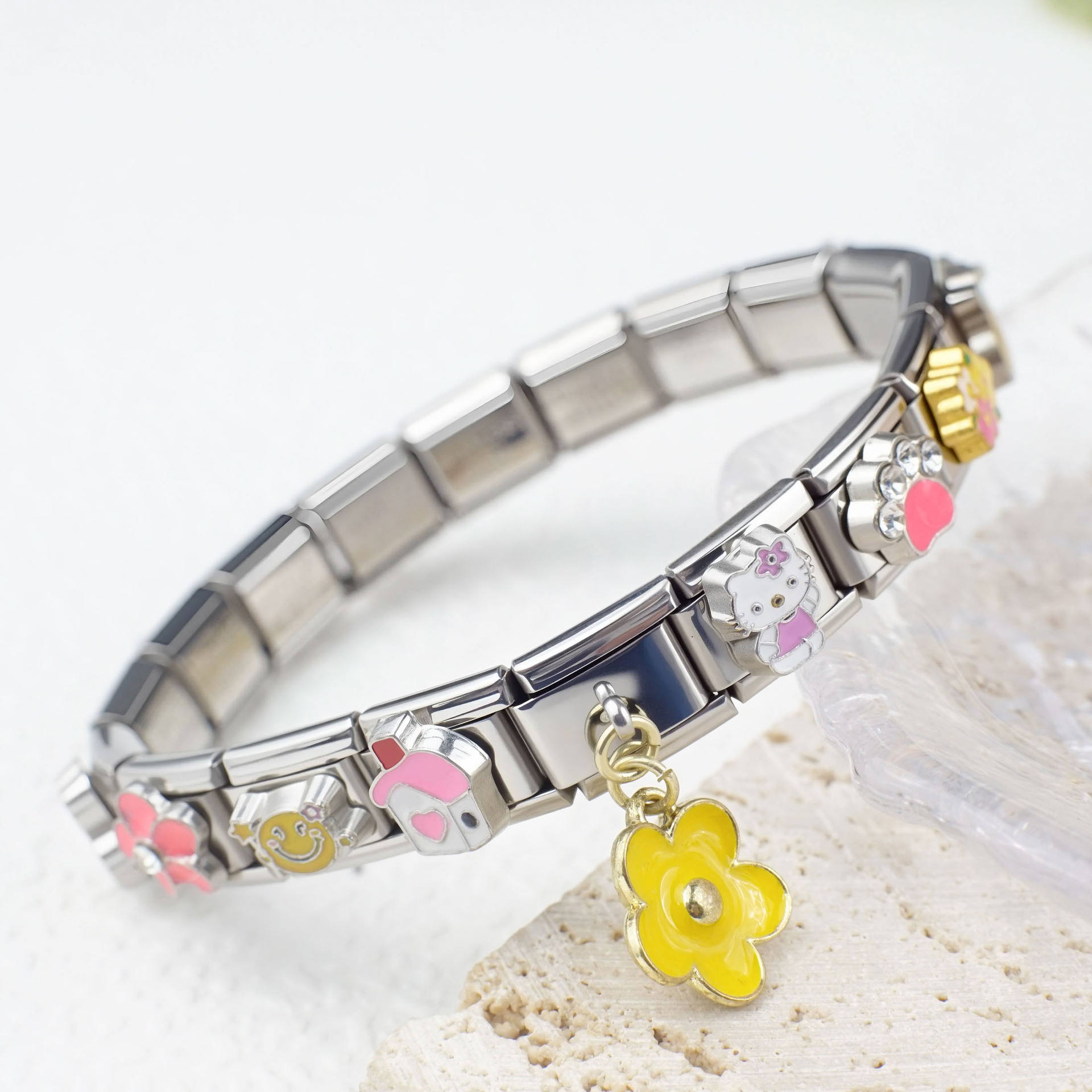 Pendentif fleur en argent