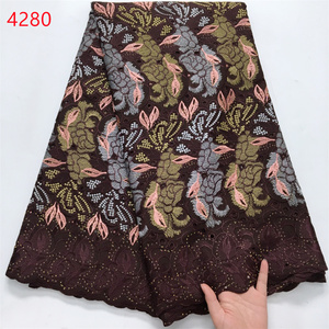 4280 sénégalais coton Voile dentelle <span class=keywords><strong>tissus</strong></span> avec strass en gros africain suisse Voile dentelle tissu pour mariage coudre femmes robe - Product Image 6