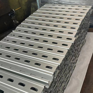 Nhôm Tùy Chỉnh Năng Lượng Mặt Trời Bảng Điều Chỉnh Cấu Trúc Khung Nhà Sản Xuất Năng Lượng Mặt Trời Gắn Khung Hỗ Trợ Khung - Product Image 1