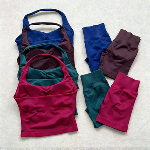 Ensembles de <span class=keywords><strong>sport</strong></span> et de fitness <span class=keywords><strong>sans</strong></span> <span class=keywords><strong>couture</strong></span> personnalisés en gros, débardeur halter, short de <span class=keywords><strong>sport</strong></span> à effet push-up, <span class=keywords><strong>ensemble</strong></span> de yoga respirant à séchage rapide - Product Image 6