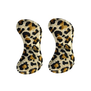 Popolari Cuscinetti <span class=keywords><strong>per</strong></span> Tallone 4D Neri Ispessiti Anti-Sfregamento Inserti <span class=keywords><strong>per</strong></span> Scarpe <span class=keywords><strong>Tacchi</strong></span> Alti <span class=keywords><strong>Antiscivolo</strong></span> Mezza Taglia Unisex - Product Image 5