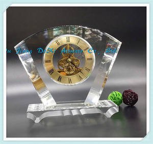 Explosif nouveaux produits verre cristal horloge de bureau cadeau de mariage verre réveil secteur transparent horloge en cristal - Product Image 3