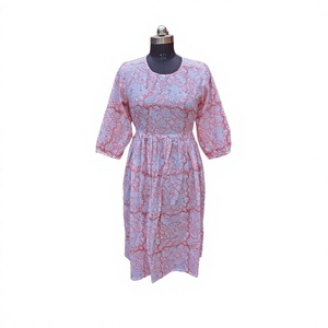 Robe trapèze mi-mollet moderne pour femme, 100 % coton, confortable, élégante, à imprimé floral, avec logo en dentelle sur le devant, décontractée, respirante, idéale pour les fêtes - Product Image 1