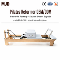Lit de Pilates Reformer avec barre verticale intégrée, équipement de Pilates en bois, couleur de cuir personnalisée, logo, vente en gros, utilisation à domicile ou en studio