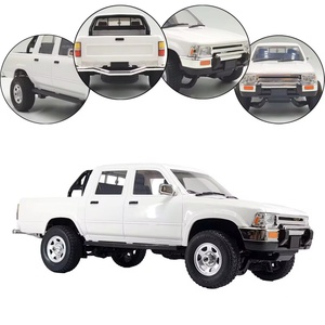 SJY-D64 Voiture RC 1:16 2.4G Électrique 4x4 en Métal, Jouet de Simulation, Camionnette de Conduite, Voiture de Drift et d'Escalade, Utilisation Intérieur-Extérieur - Product Image 4