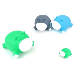Jouet en caoutchouc Hippopotame Yommy 10,5 cm pour animaux de compagnie, chien, chat, jouet qui couine - Product Image 2