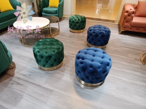Canapé sectionnel de luxe en velours capitonné style italien moderne avec pieds dorés SF001 - Product Image 6
