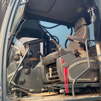 Excavadora de cadenas Hyundai 305LC-9T usada de 30.5 toneladas con motor Cummins en excelentes condiciones, caja de cambios y bomba certificadas por EPA/CE, origen Corea.
