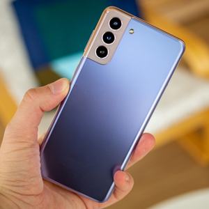 Téléphone Mobile Reconditionné Original et Débloqué Économique Grade AA+ d'Occasion pour Samsung <span class=keywords><strong>Galaxy</strong></span> <span class=keywords><strong>S21</strong></span>+ 5G G996 - Product Image 2