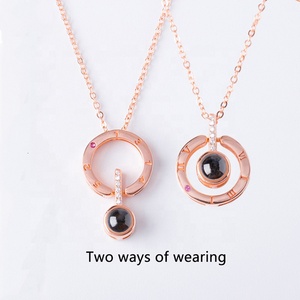Souvenir d'amour <span class=keywords><strong>Saint</strong></span> <span class=keywords><strong>Valentin</strong></span> Cadeaux Collier S925 Or Rose 100 Langues Je t'aime Collier de projection - Product Image 3