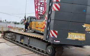 Grue sur chenilles lourde SANY d'occasion SCC2000A-8, grue sur chenilles hydraulique de 200 tonnes avec pièces de rechange en vente, 0086 18117060100 - Product Image 2