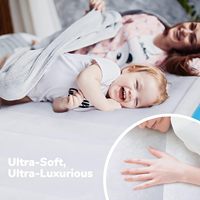 Matelas à air de luxe avec oreiller intégré et pompe Matelas gonflable Surface floquée pour invités en mouvement Camping et famille